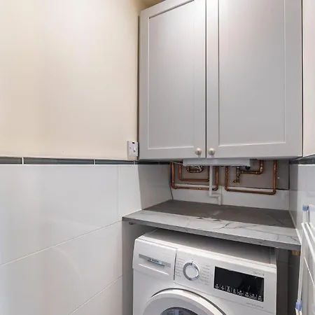 The Blue Duck בית נופש הוקסהד